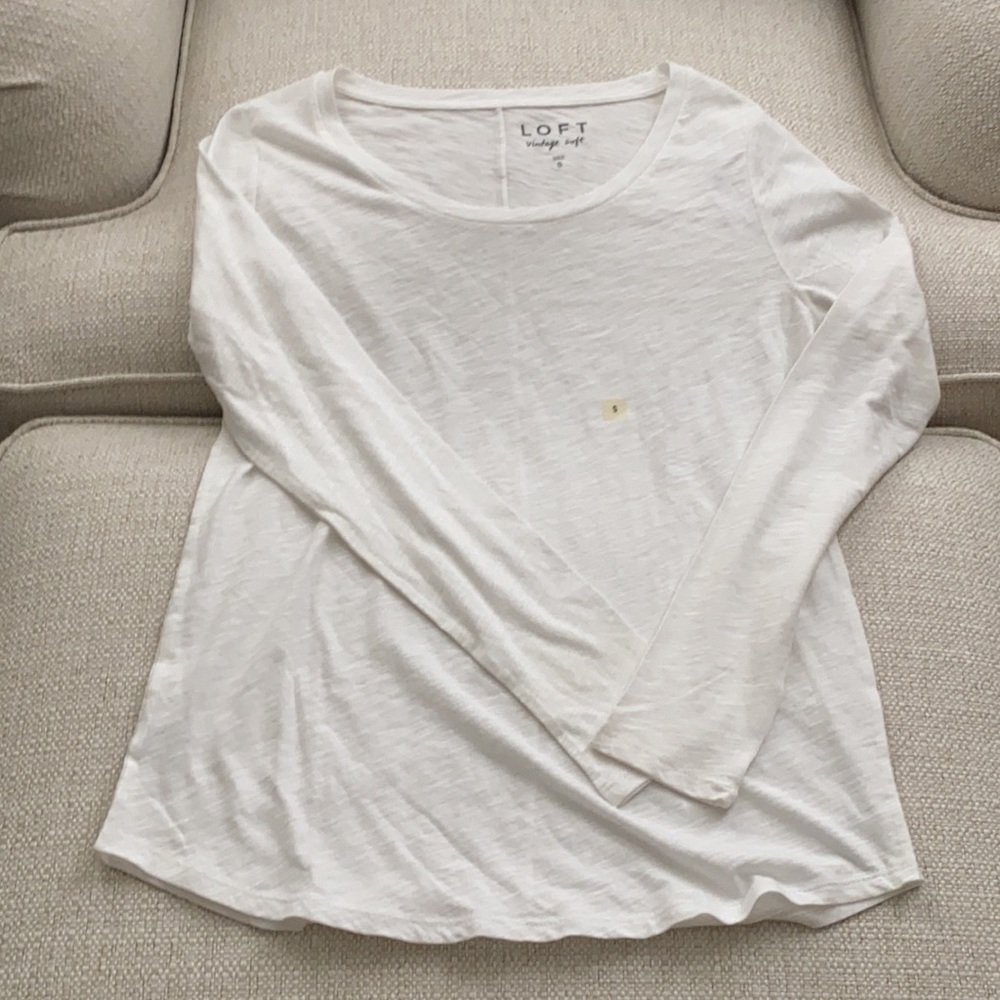 Loft Classic White Long Sleeve T-Shirt. Small. NWT